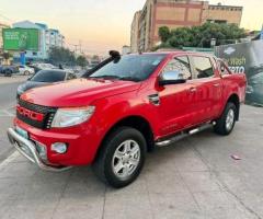 Ford Ranger LIMITED à Venda